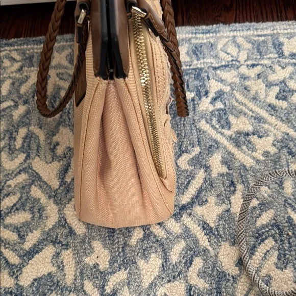 Valentino Garavani Tan and Brown Shoulder Bag with Floral Design - Picture 16 of 16